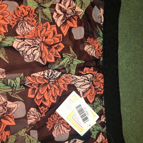 Lola - Picture 4 of 4